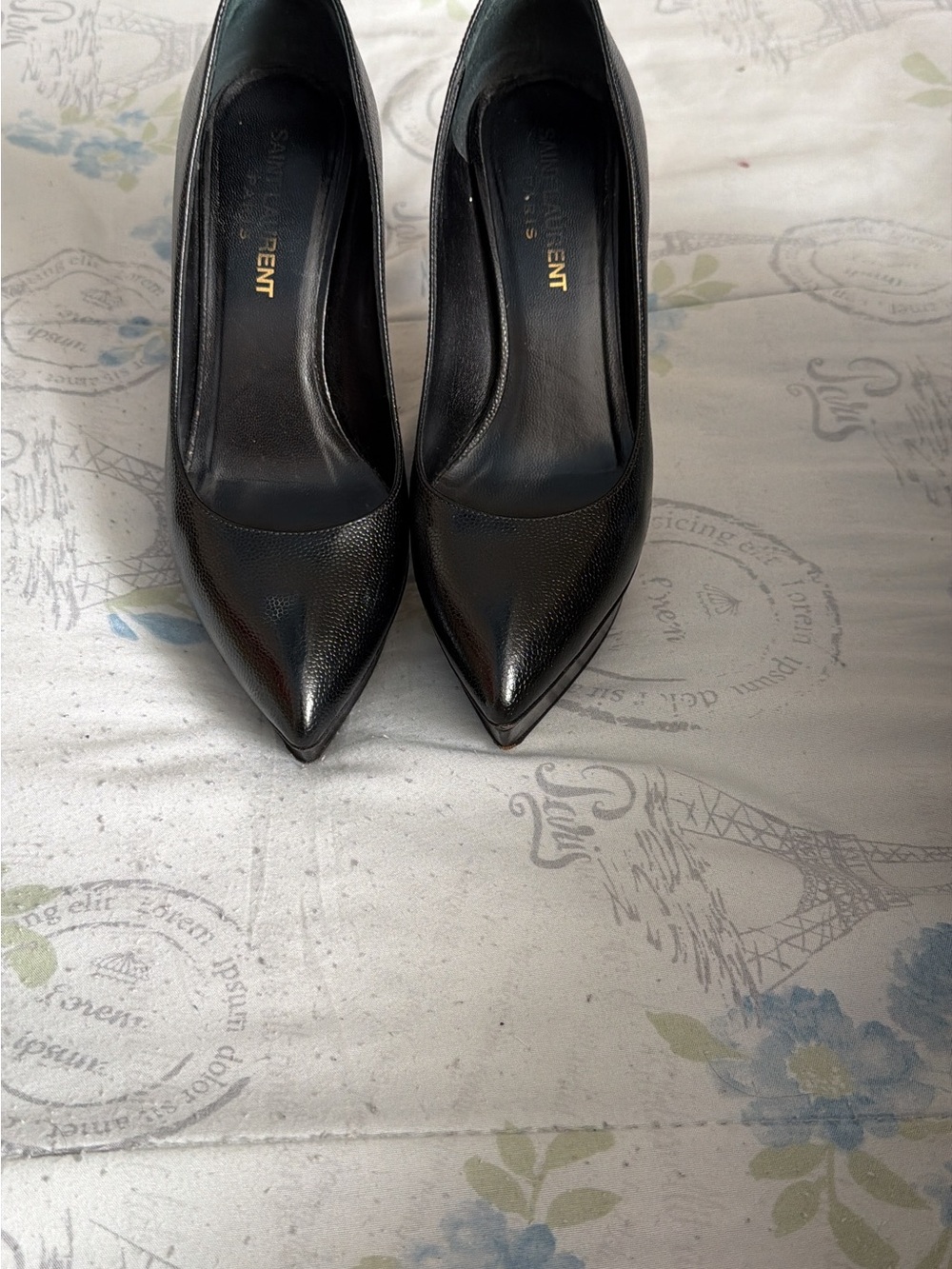 Saint Laurent Black Pointed Toe Leather Pumps - Picture 1 of 3